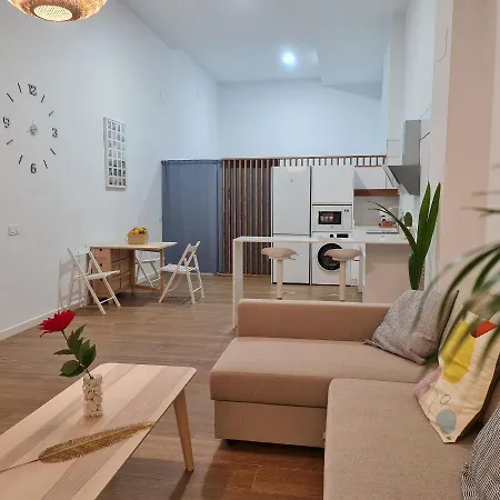 Apartamento La Victoria 2 *